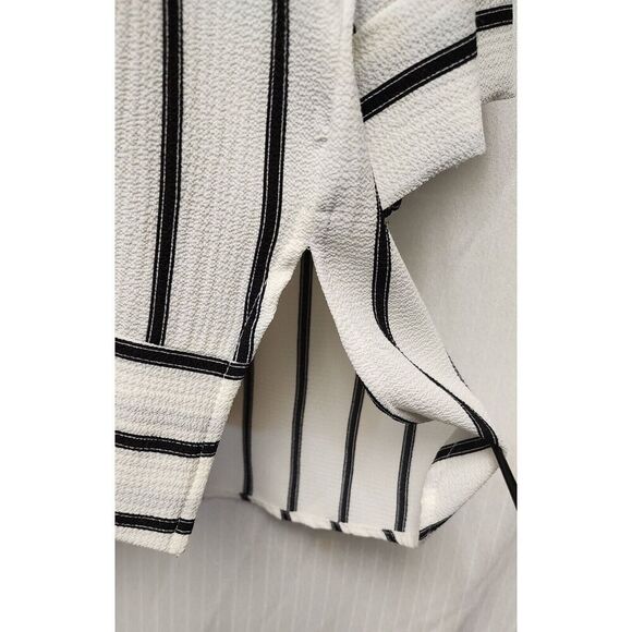 Jules & Leopold 2PC Pants Set Striped 3/4 Scoop Neck Size Medium Ivory/Blue - Picture 7 of 13